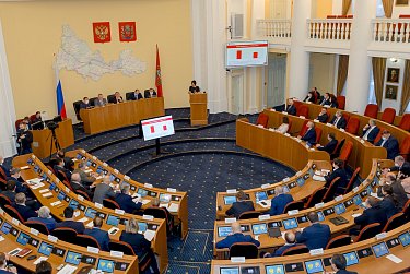 Депутаты провели внеочередное заседание